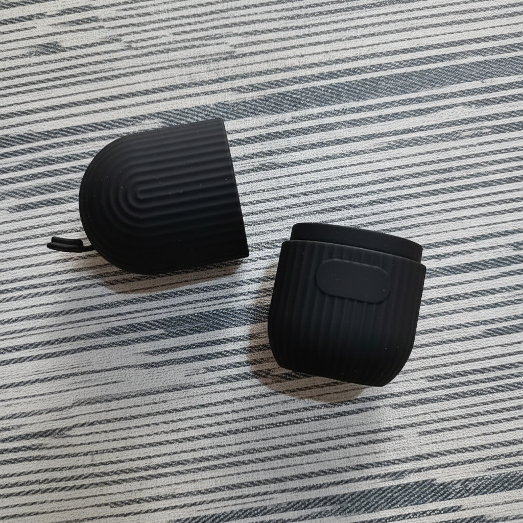 Ice Roller Black - Two Pieces